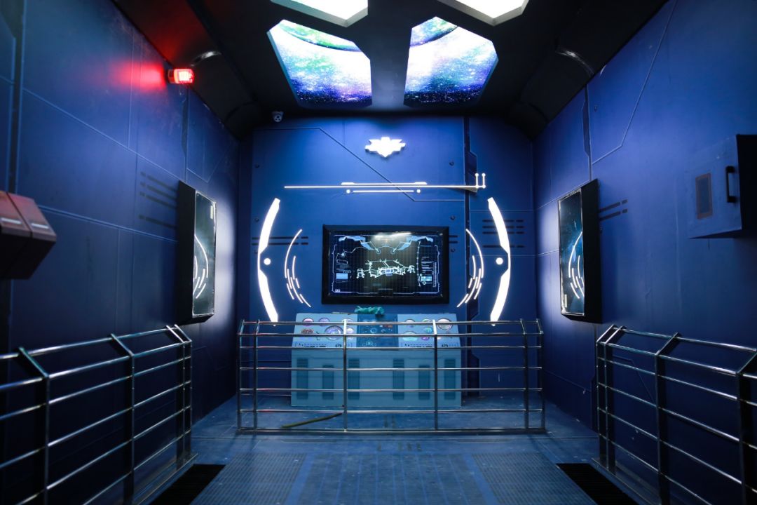 将快闪店策划成密室逃脱他们是第一家一起来这个科幻主题的密室快闪店