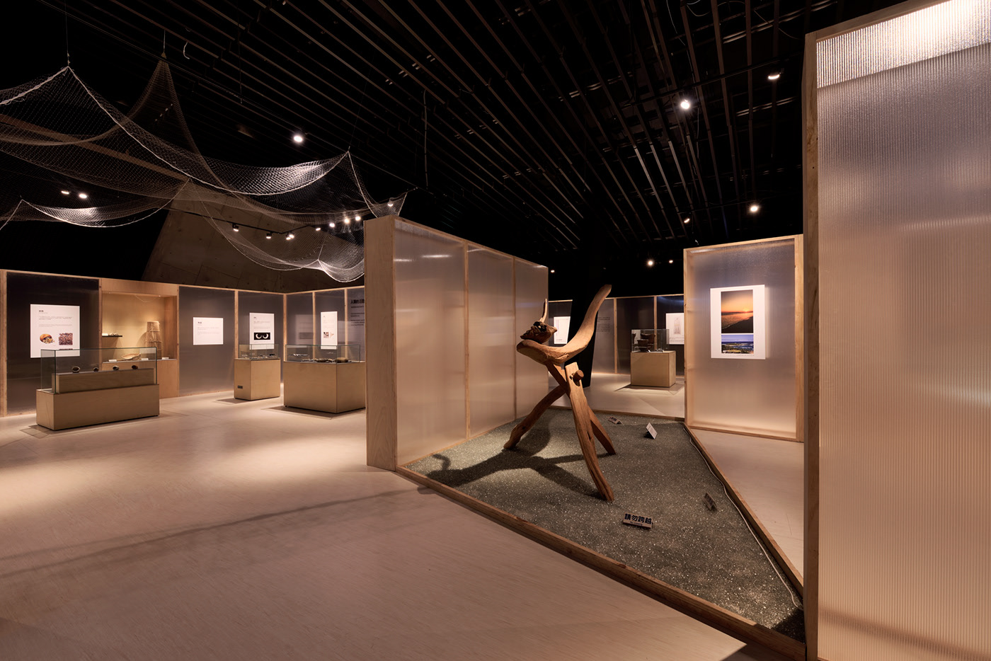 东亚岛屿文化展览设计策划案例,每一个古物都带着发现者的故事与生活场景