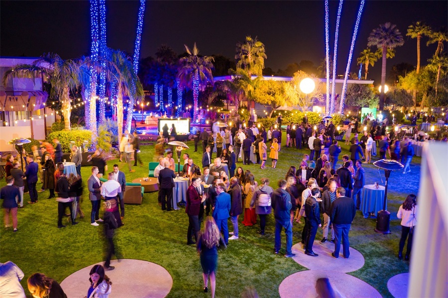 听说企业冬季员工派对活动以互动游戏和户外草坪更搭哦