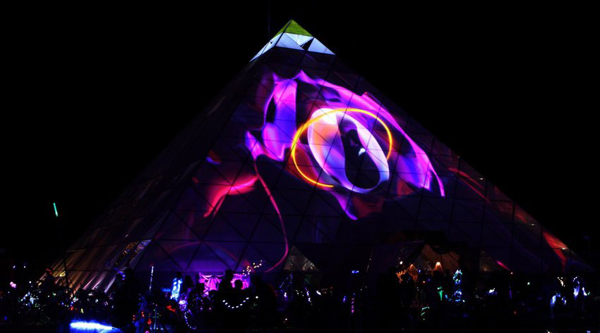 多媒体投影映射庆典活动首次在25米高的金字塔上亮相了 - 第7张