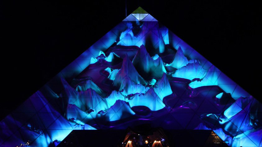 多媒体投影映射庆典活动首次在25米高的金字塔上亮相了 - 第10张