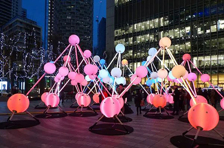 五颜六色的光激活了这场沉浸交互式灯光艺术展览活动装置，真美！ - 第4张