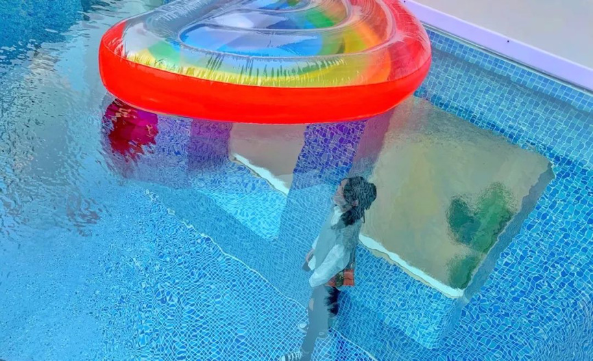 梦幻泳池空间艺术展览活动装置让你从不同面感受不一样的视觉体验