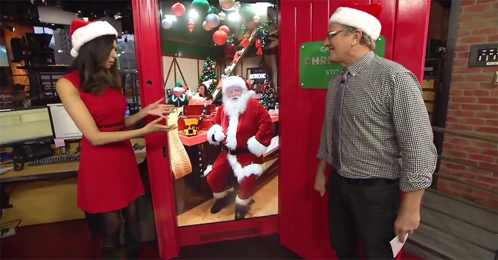 加拿大零售品牌圣诞节快闪活动策划竟可以与圣诞老人聊天，神奇
