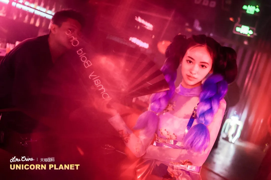 Lime Crime品牌发布活动撤了独角兽星球，光怪陆离、自由缤纷 - 第7张