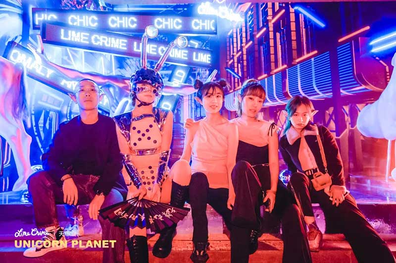 Lime Crime品牌发布活动撤了独角兽星球，光怪陆离、自由缤纷 - 第23张