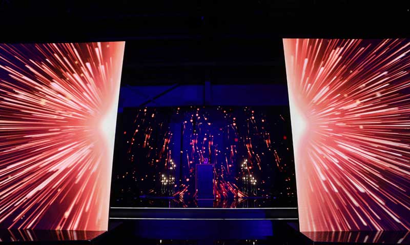 汽车之家车家号年度盛典活动策划弧形结构舞美创意大胆创新