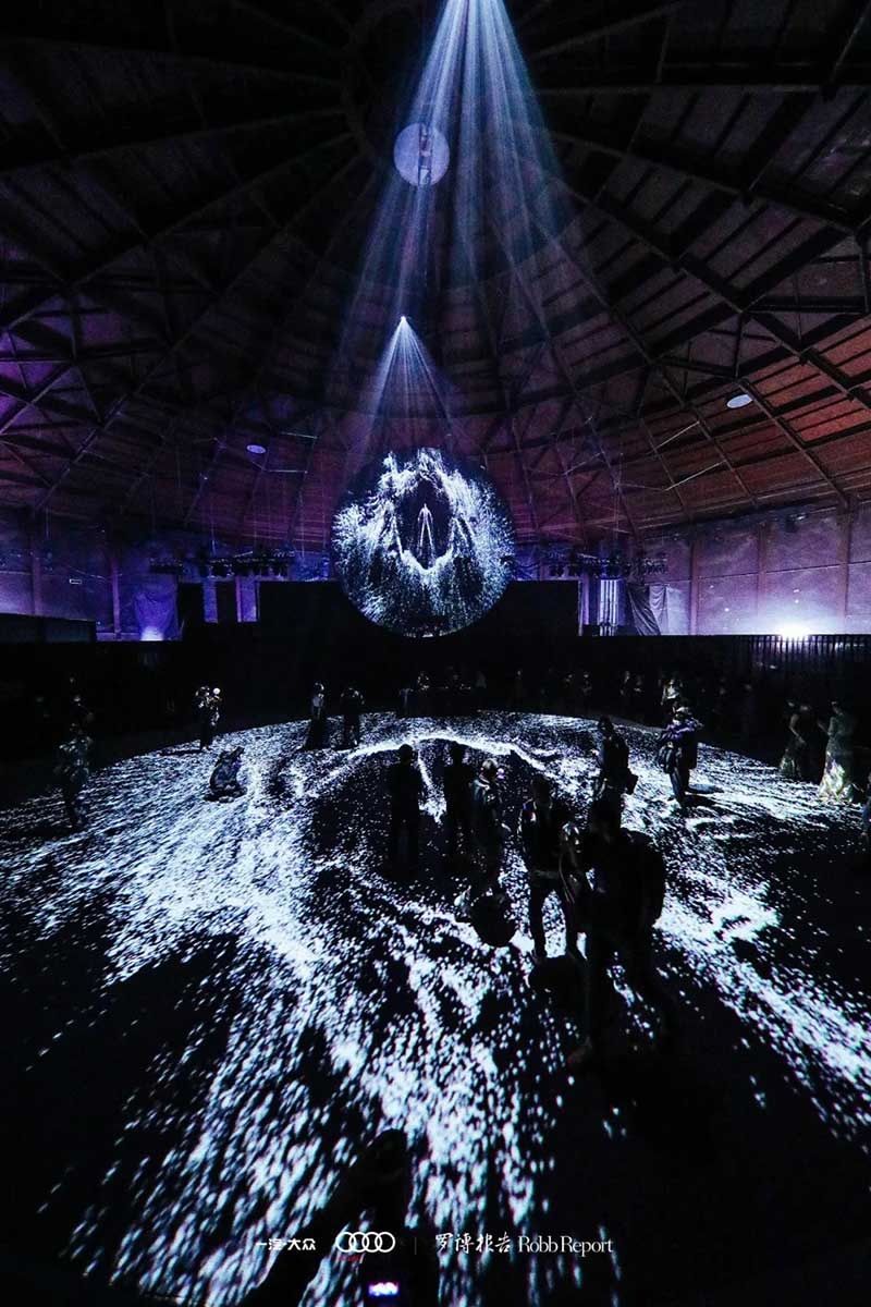 奥迪x「罗博报告」新媒体艺术活动策划破圈艺术边界，与时代共加冕 - 第11张