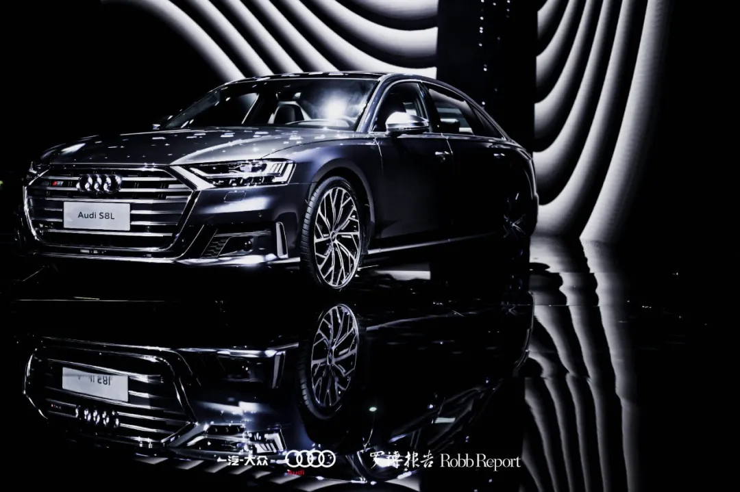 奥迪x「罗博报告」新媒体艺术活动策划破圈艺术边界，与时代共加冕 - 第43张