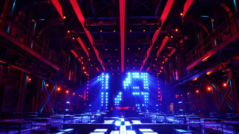 杭州ONE THIRD空间展览活动策划是光影何建筑构建成的通透空间 - 第15张