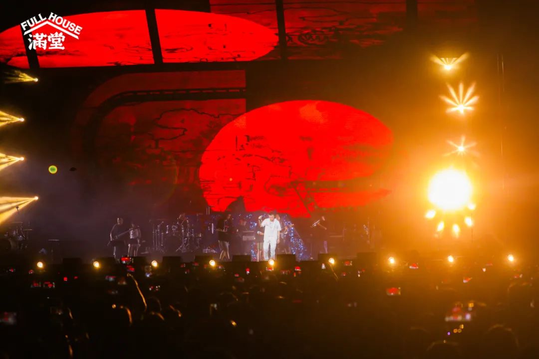 满堂音乐节盛典活动策划火热开启,与乐迷同筑理想中的音乐乌托邦 - 第24张 - 会展活动策划CCASY.COM 满堂音乐节盛典活动策划火热开启,与乐迷同筑理想中的音乐乌托邦 - 第24张