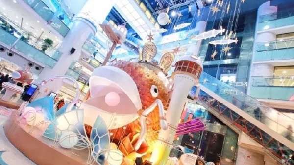 Jayde Fish插画艺术展览邀你一起去看色彩斑澜的大锦鲤