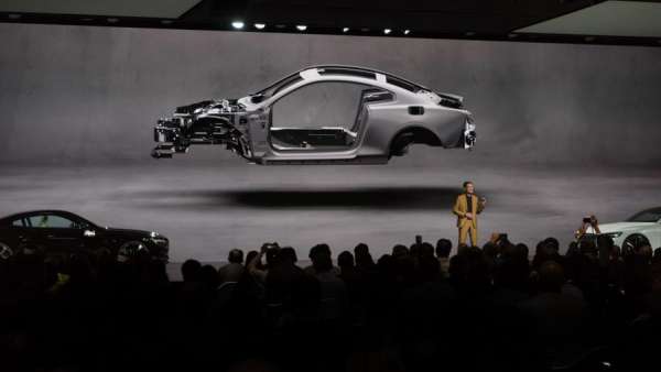 全新独立品牌用一个“盒子”就打造了强大视觉识别的汽车发布会活动