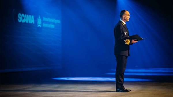 军用卡车展览活动策划的启动仪式充满了隆重和神圣,肃然起敬