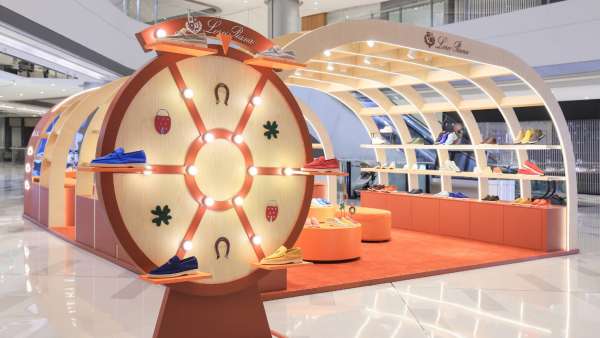 “The Rare Walk”主题快闪店活动策划营造了灵动空间氛围