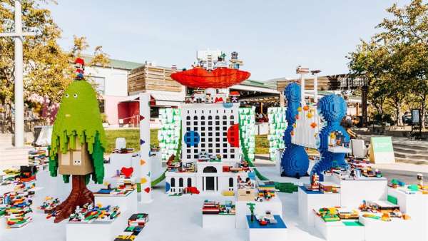 乐高「重建世界」主题巡回推广活动策划强化了城市艺术与孩子的互动体验