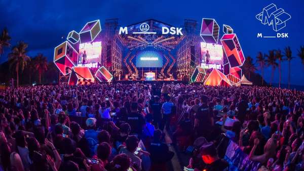 海南·万宁日月湾M_DSK音乐节活动策划劲爆开幕，掀起狂欢的音乐巨浪